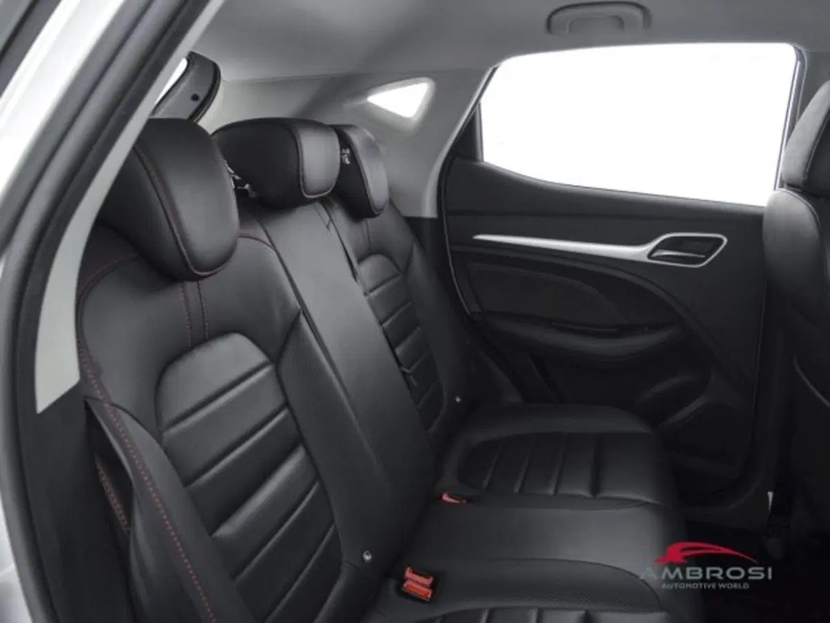 Mg ZS usata a Perugia (11)