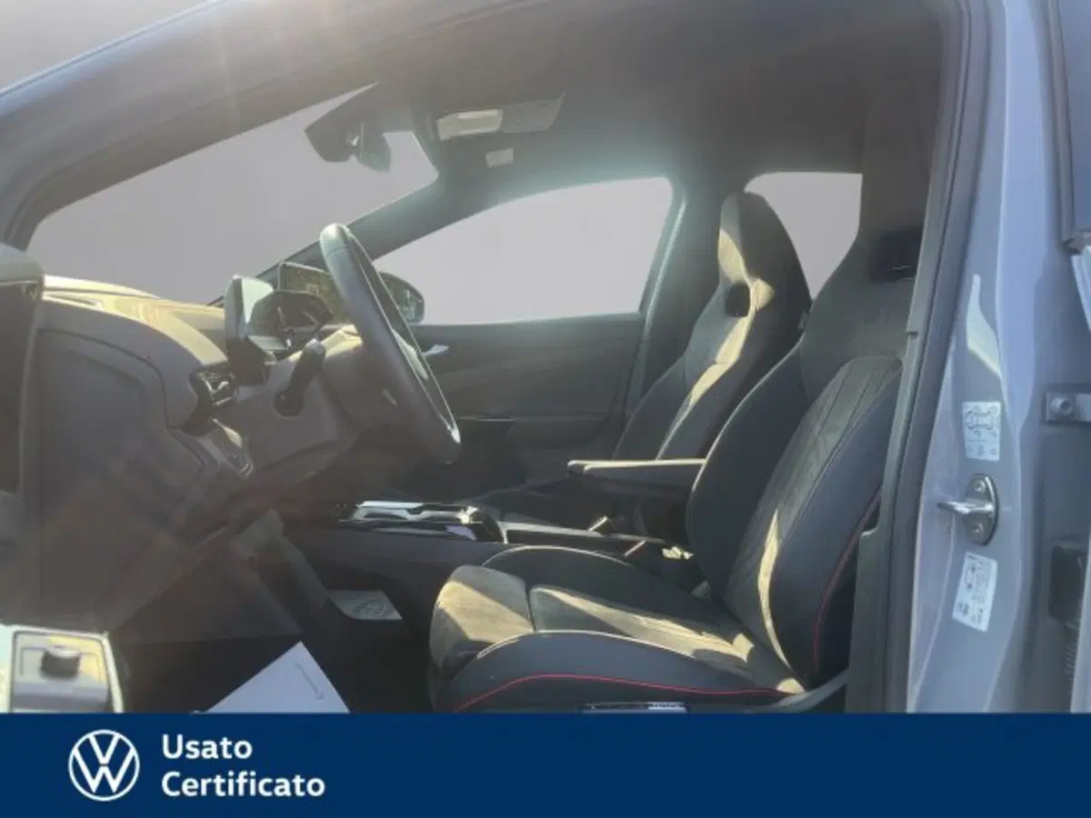 Volkswagen ID.5 usata a Vicenza (13)