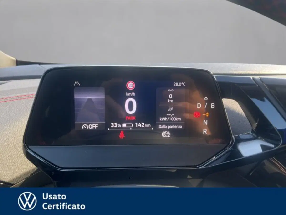 Volkswagen ID.5 usata a Vicenza (14)
