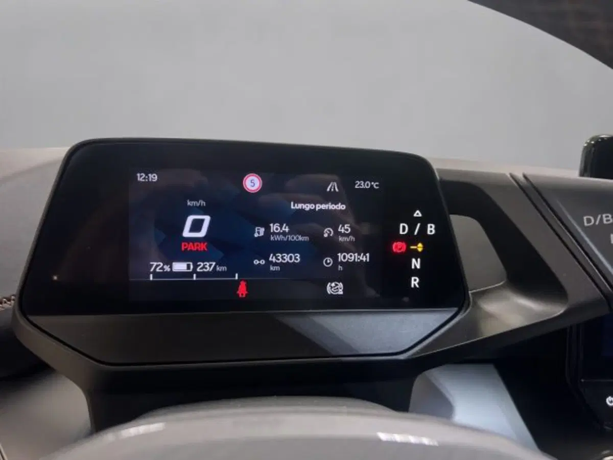 Cupra Born usata a Vicenza (14)