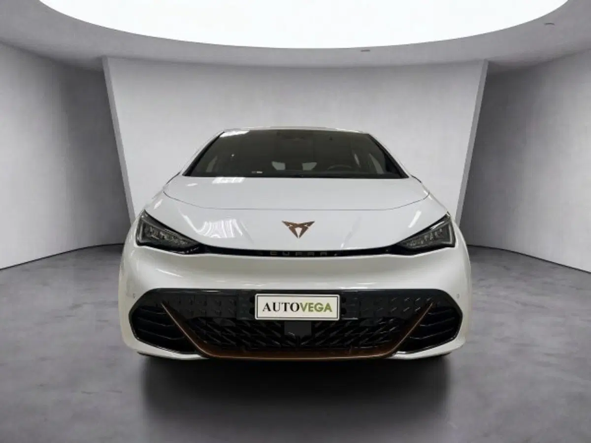 Cupra Born usata a Vicenza (2)