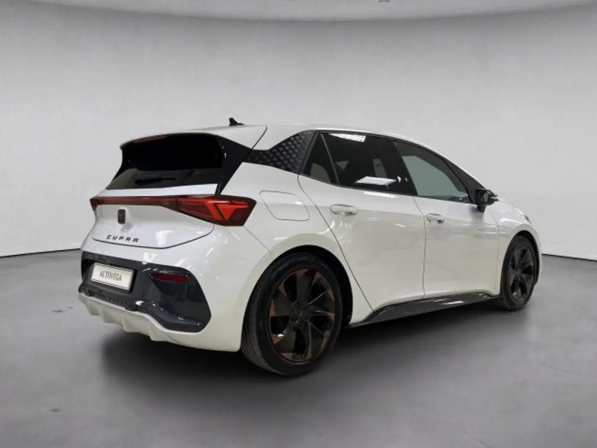 Cupra Born usata a Vicenza (4)