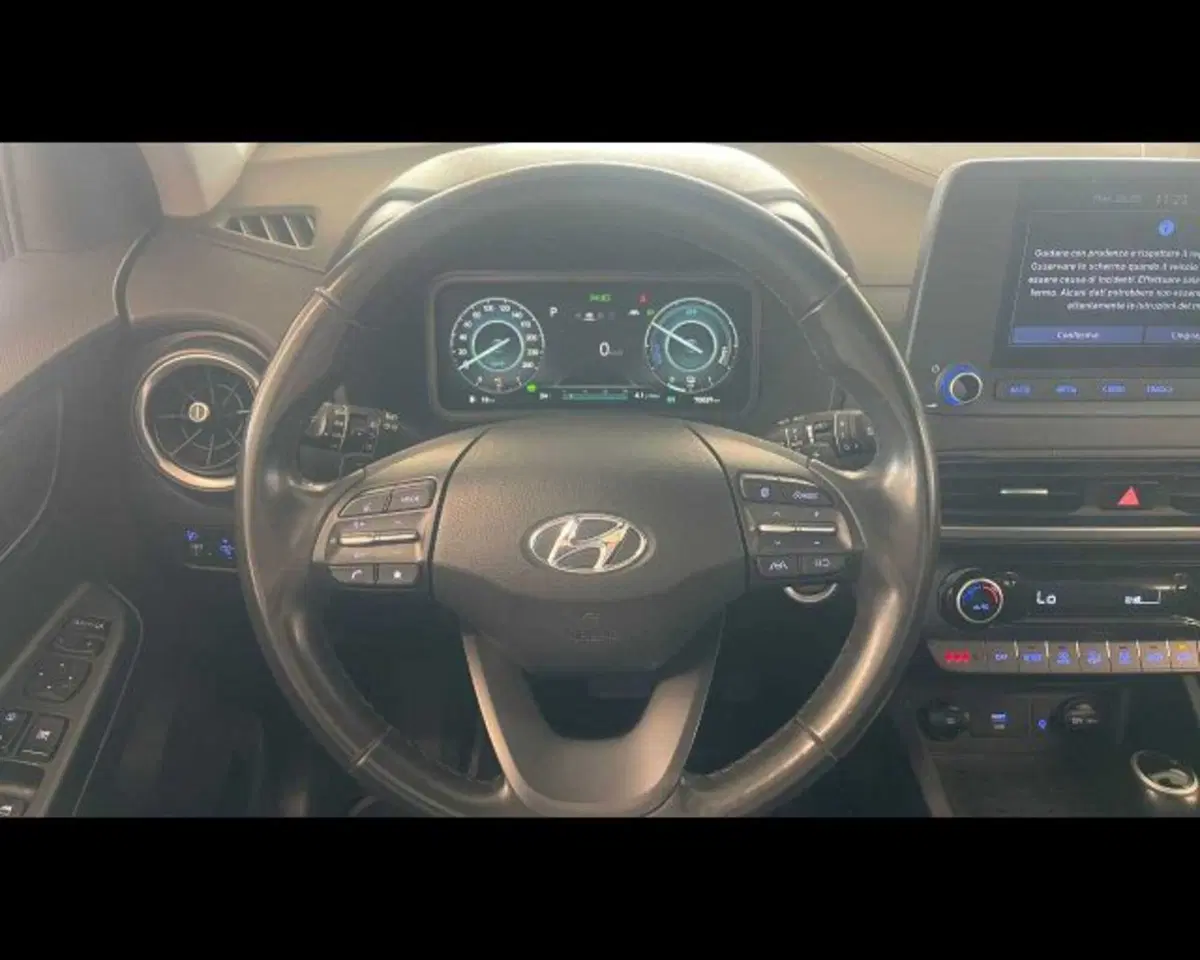Hyundai Kona usata a Bologna (12)