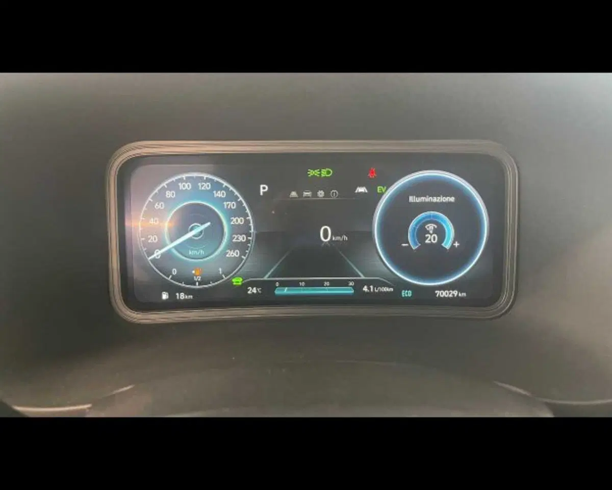 Hyundai Kona usata a Bologna (13)