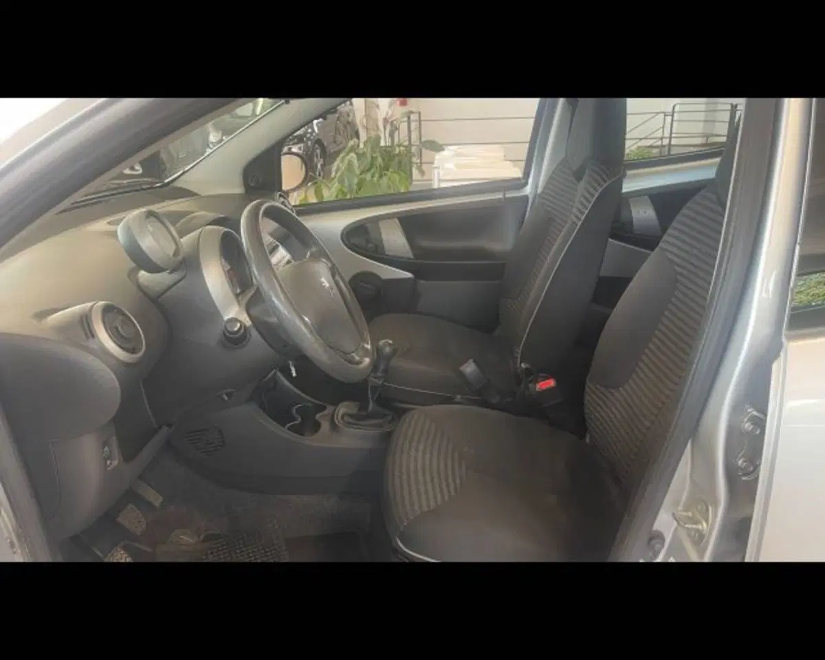 Peugeot 107 usata a Bologna (12)