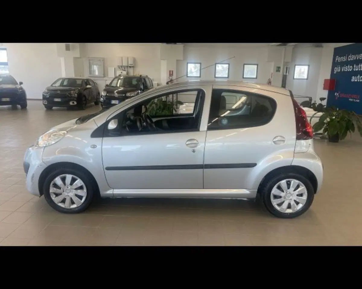 Peugeot 107 usata a Bologna (2)