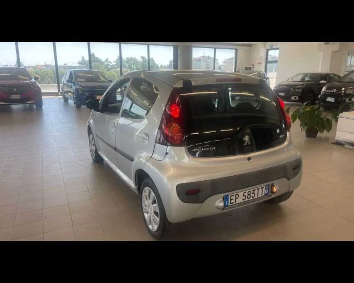 Peugeot 107 usata a Bologna (3)