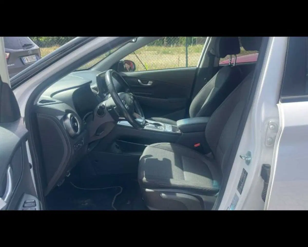 Hyundai Kona usata a Bologna (4)