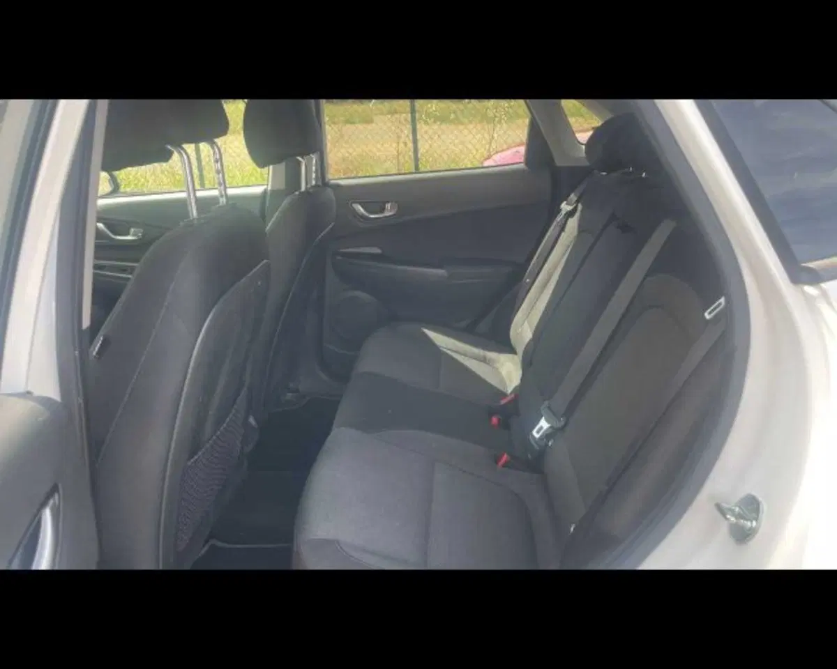 Hyundai Kona usata a Bologna (5)