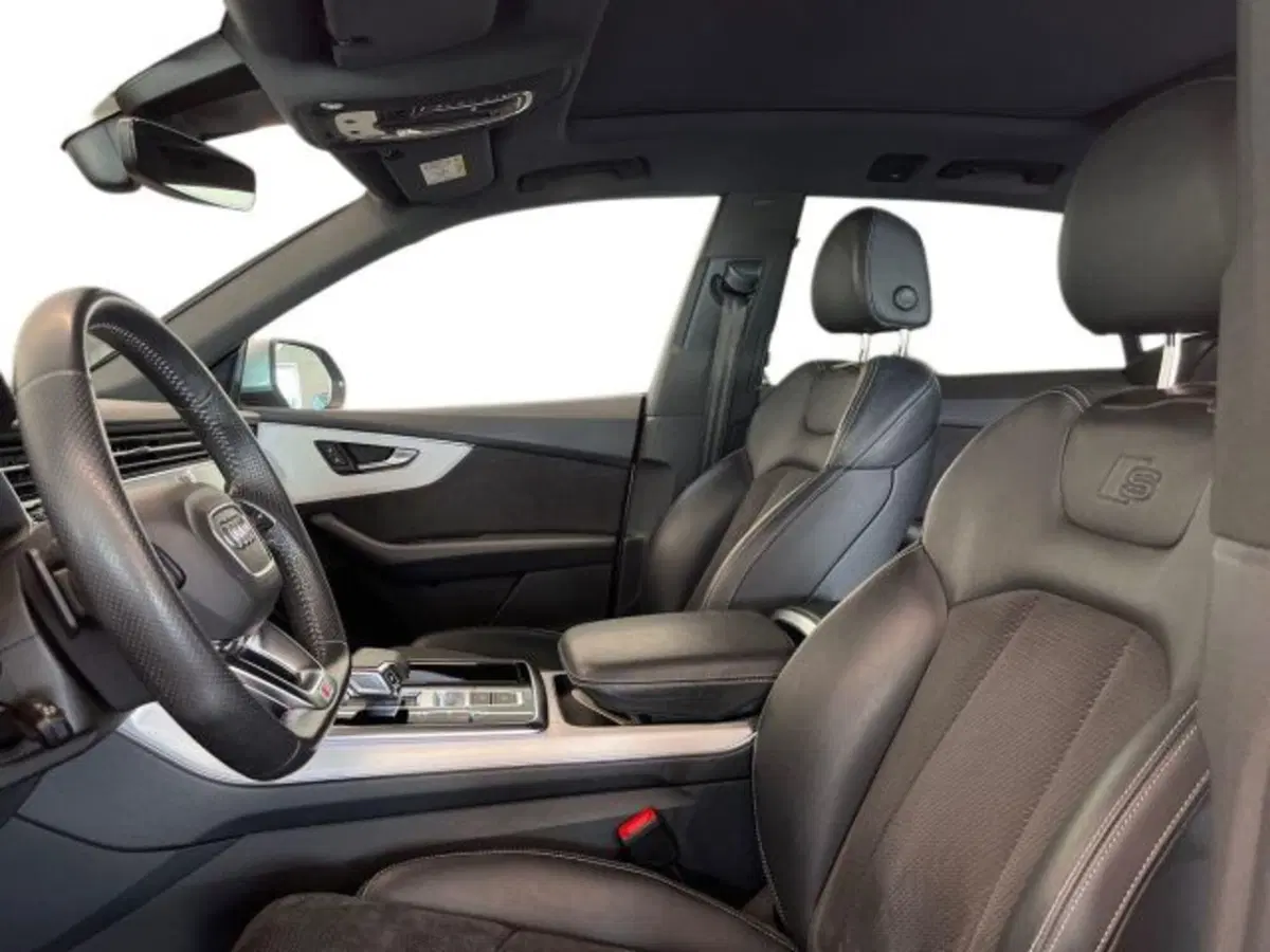 Audi Q8 usata a Bologna (12)