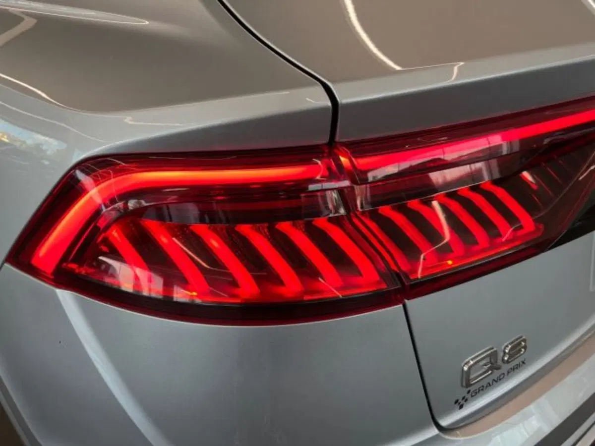 Audi Q8 usata a Bologna (8)