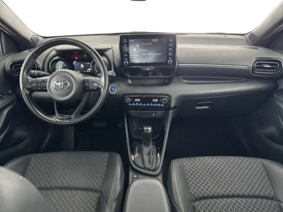 Toyota Yaris Cross usata a Bologna (9)
