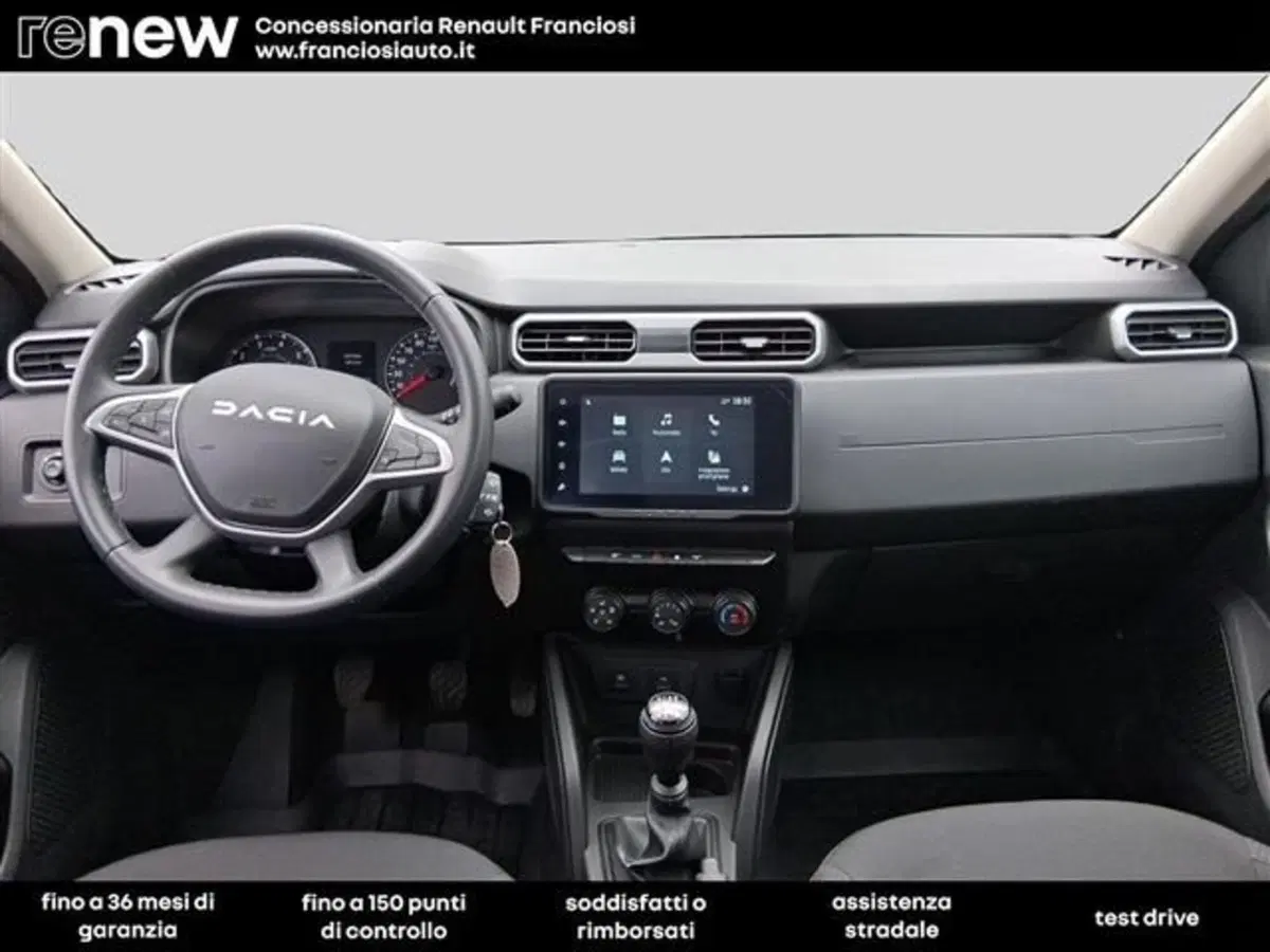 Dacia Duster Van usata a Modena (9)