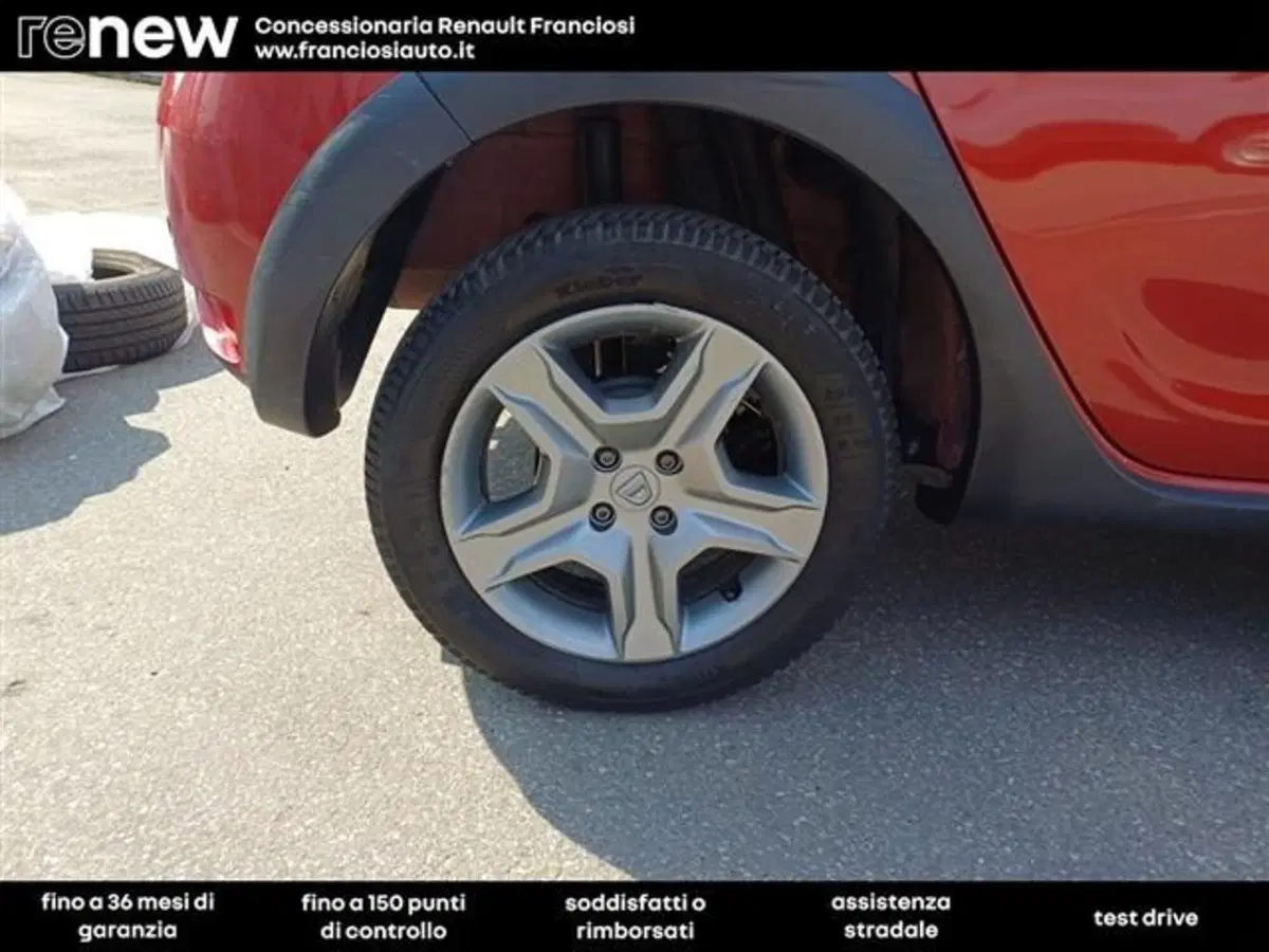 Dacia Sandero usata a Modena (12)
