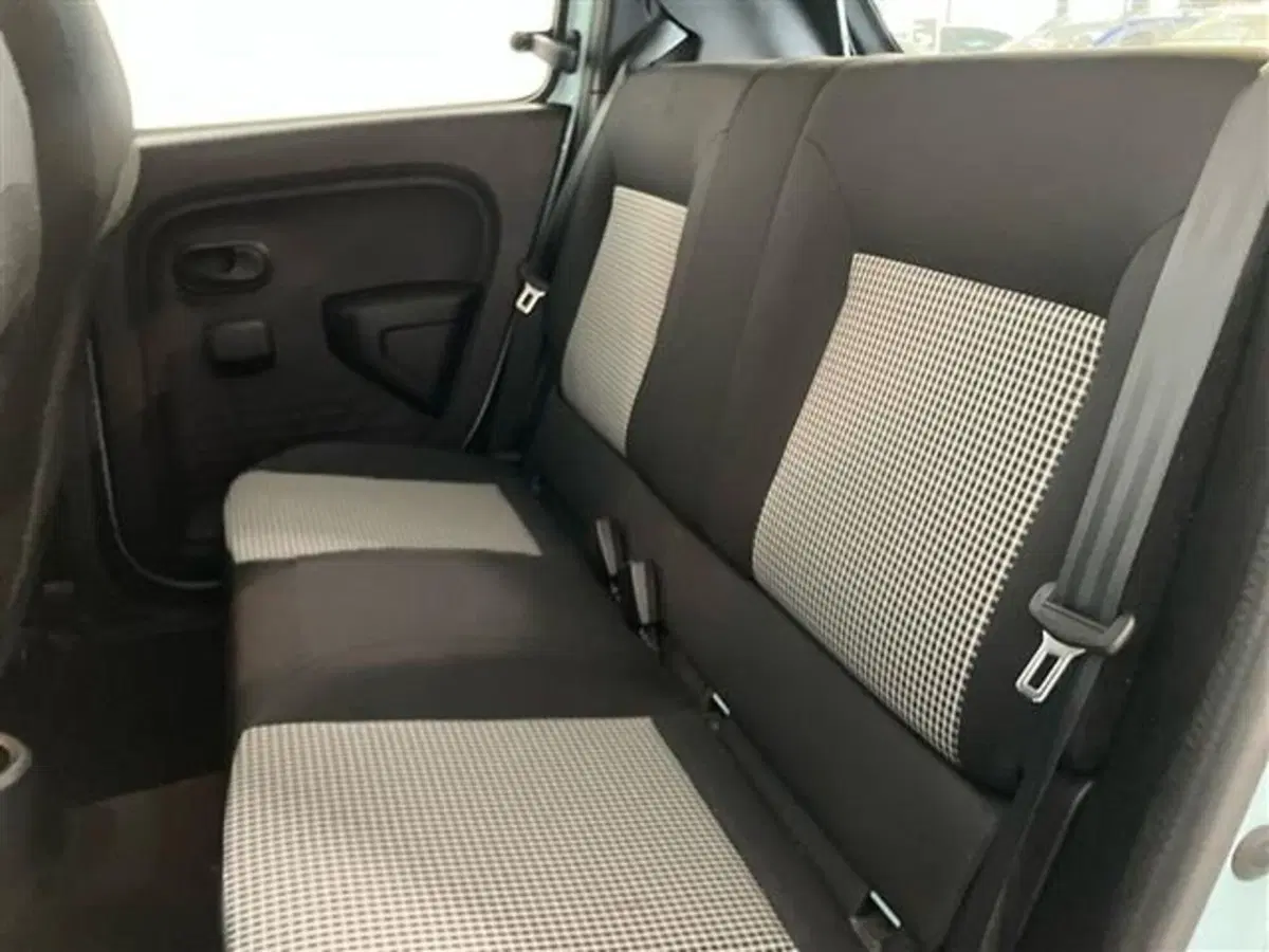 Renault Twingo usata a Como (11)