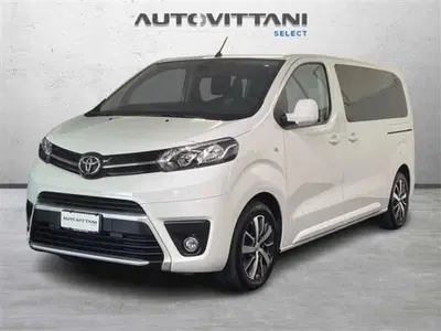 Toyota Proace Verso Verso 2.0d 144cv S&amp;S L1 Executive D 8p.ti del 2023 usata a Como
