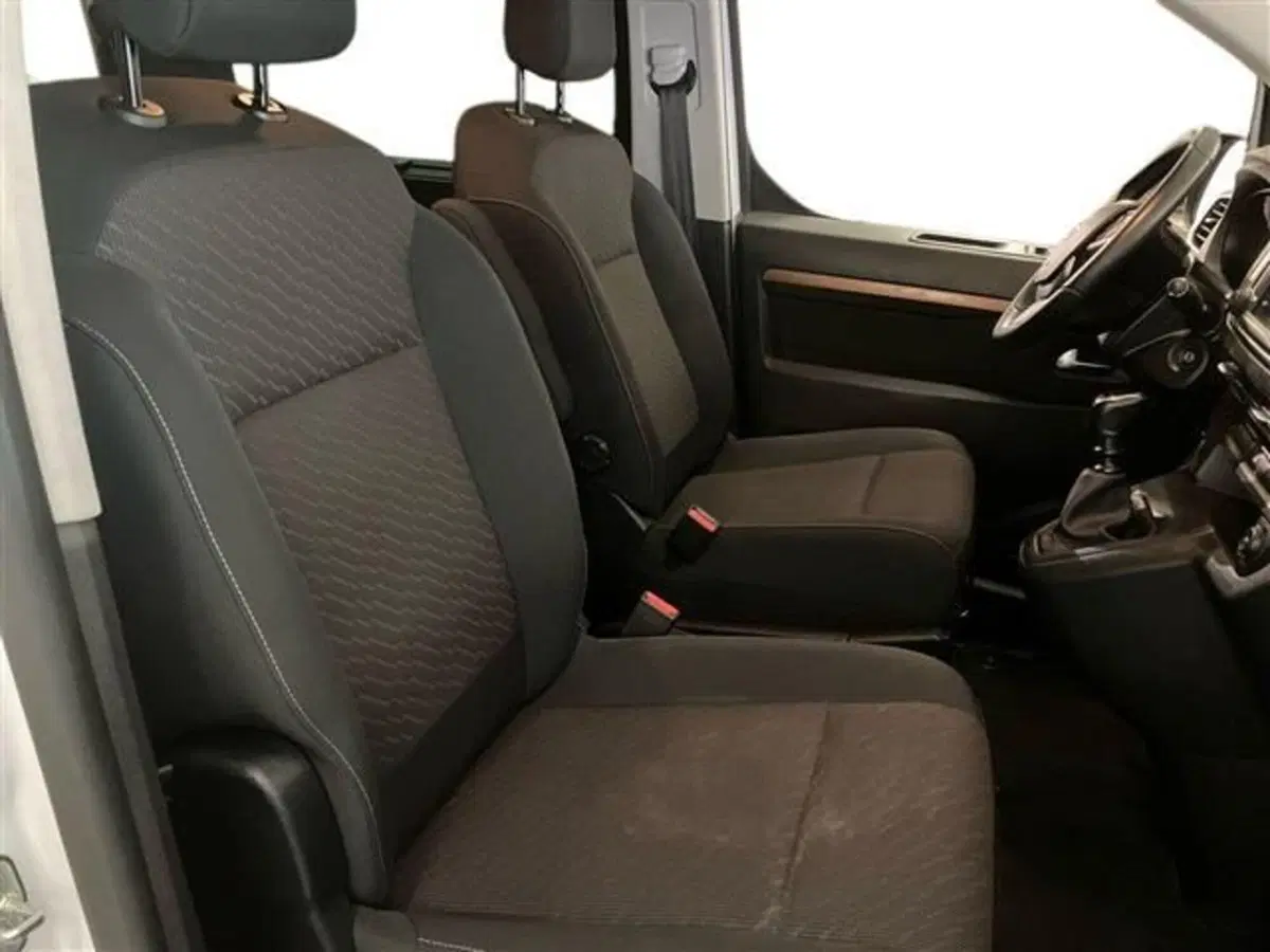 Toyota Proace Verso usata a Como (10)