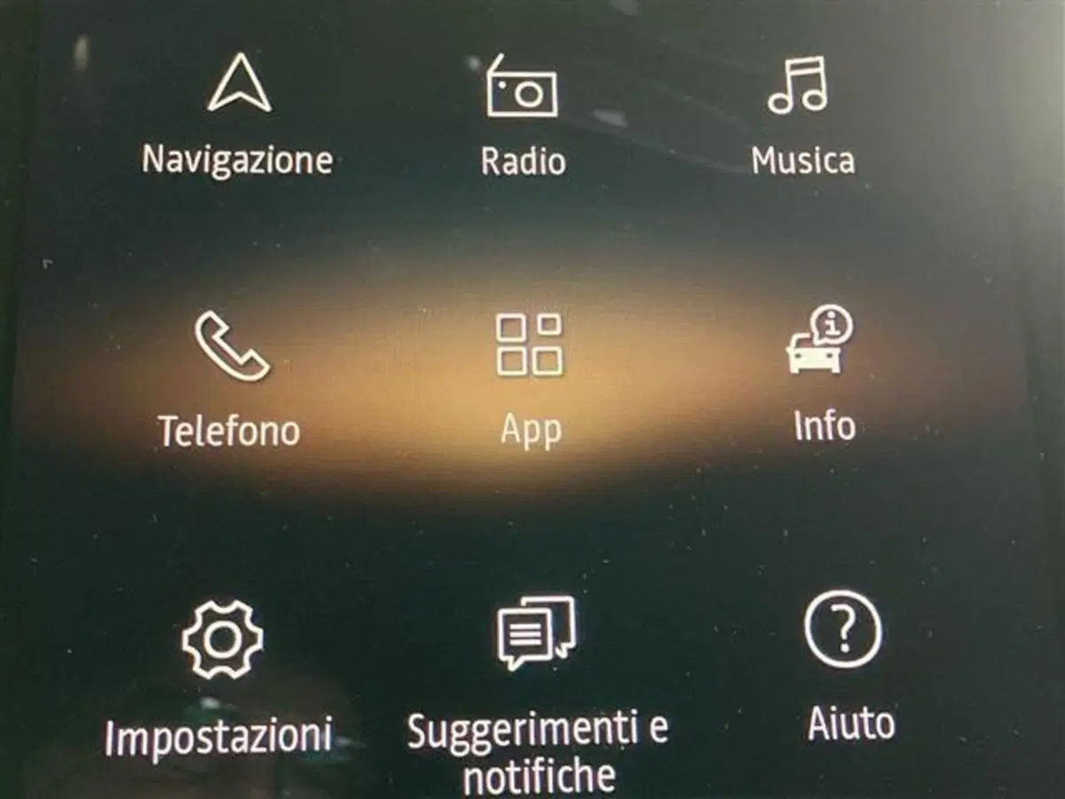 Renault Arkana usata a Como (13)