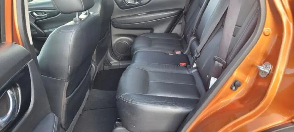 Nissan X-Trail usata a Napoli (7)