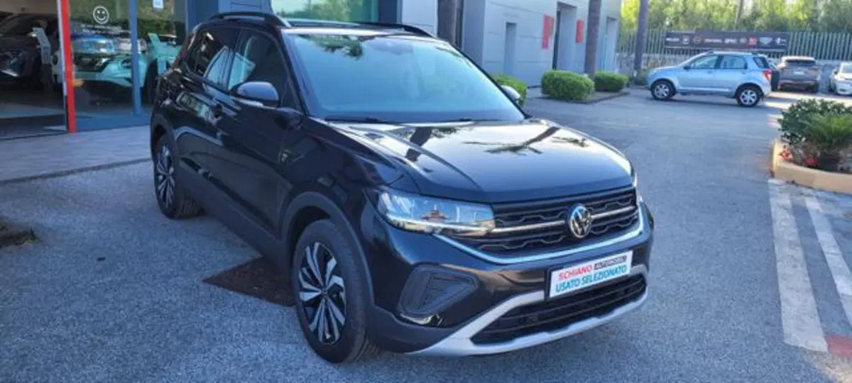 Volkswagen T-Cross nuova a Napoli