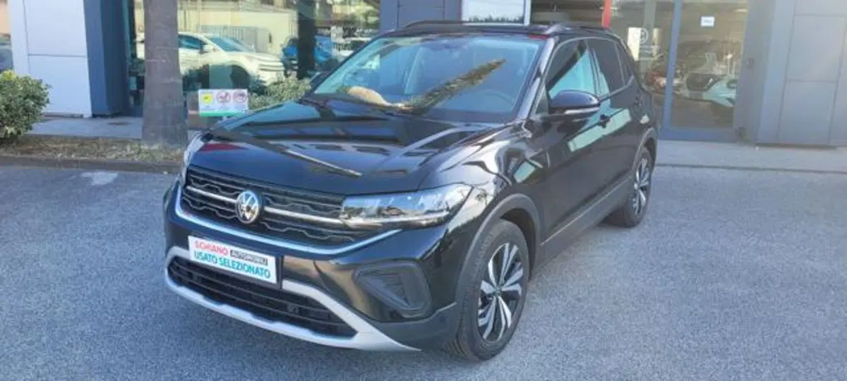 Volkswagen T-Cross nuova a Napoli (2)