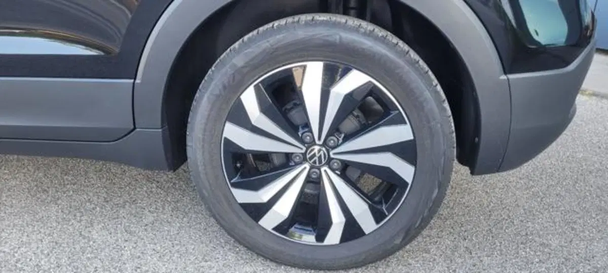 Volkswagen T-Cross nuova a Napoli (5)