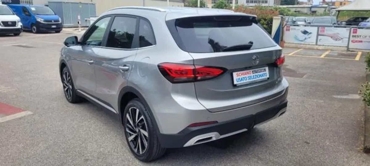 Mg ZS usata a Napoli (3)