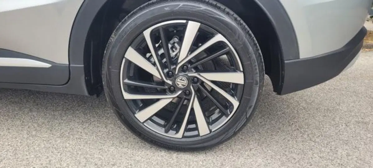 Mg ZS usata a Napoli (5)