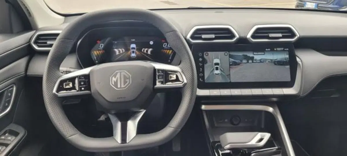 Mg ZS usata a Napoli (8)