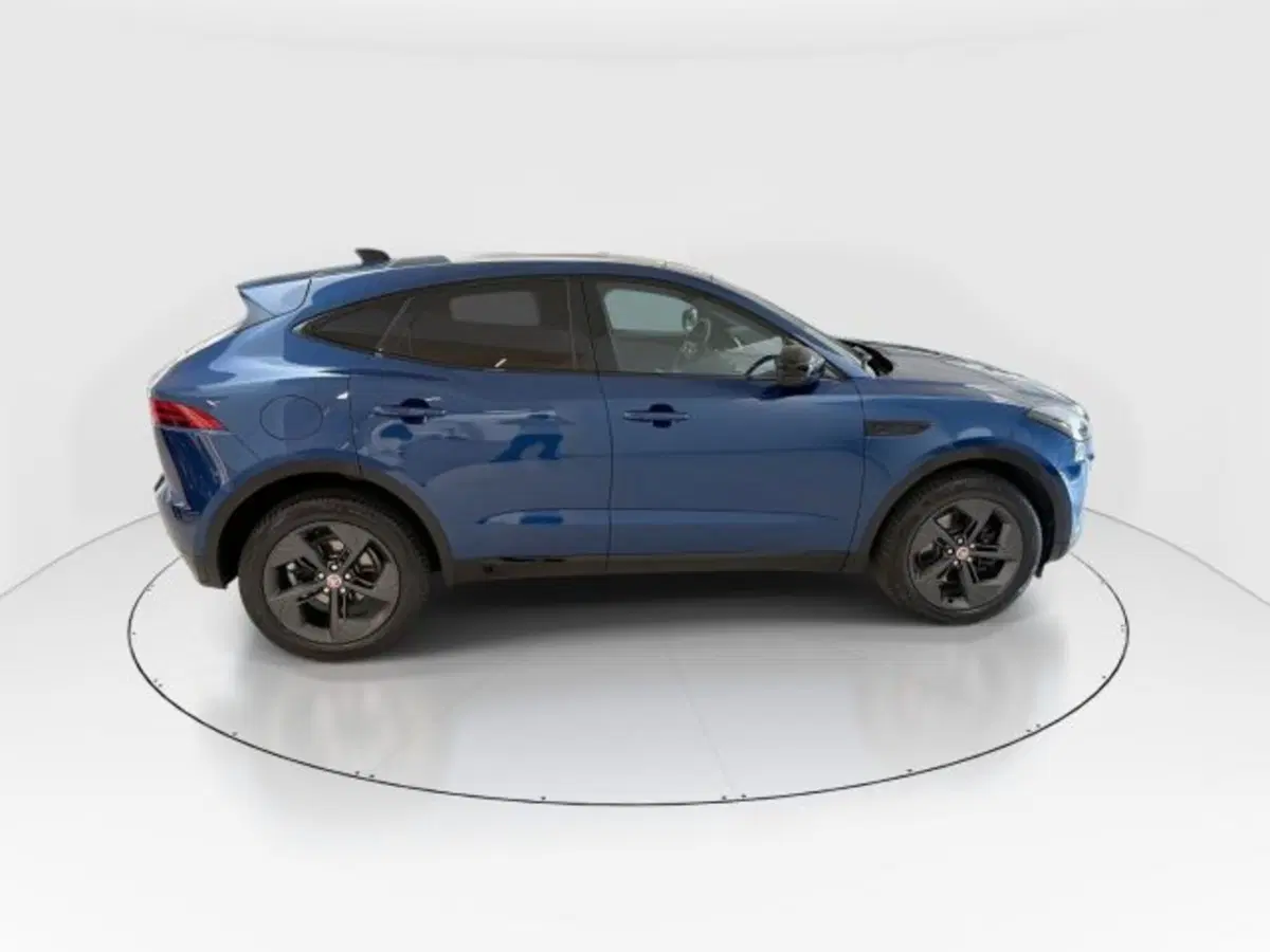 Jaguar E-Pace usata a Modena (6)