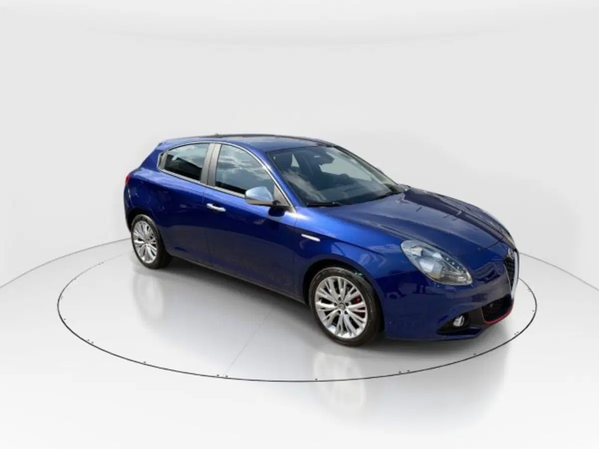 Alfa Romeo Giulietta usata a Modena (2)