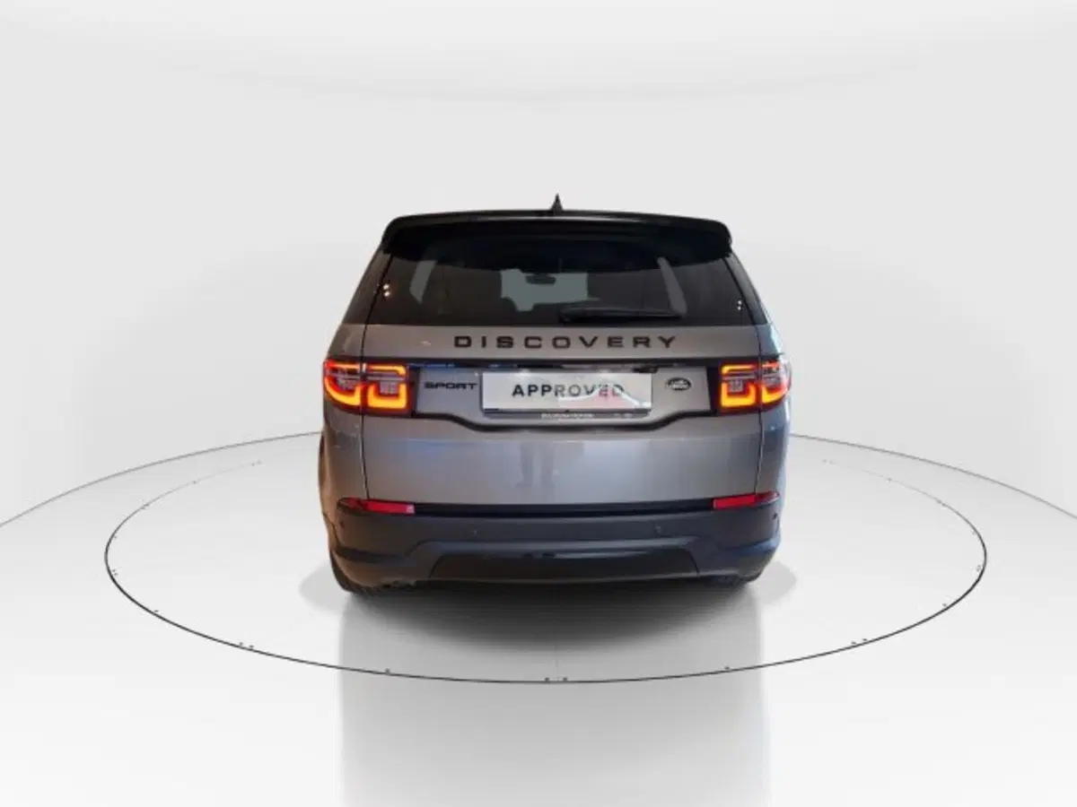 Land Rover Discovery Sport usata a Modena (7)
