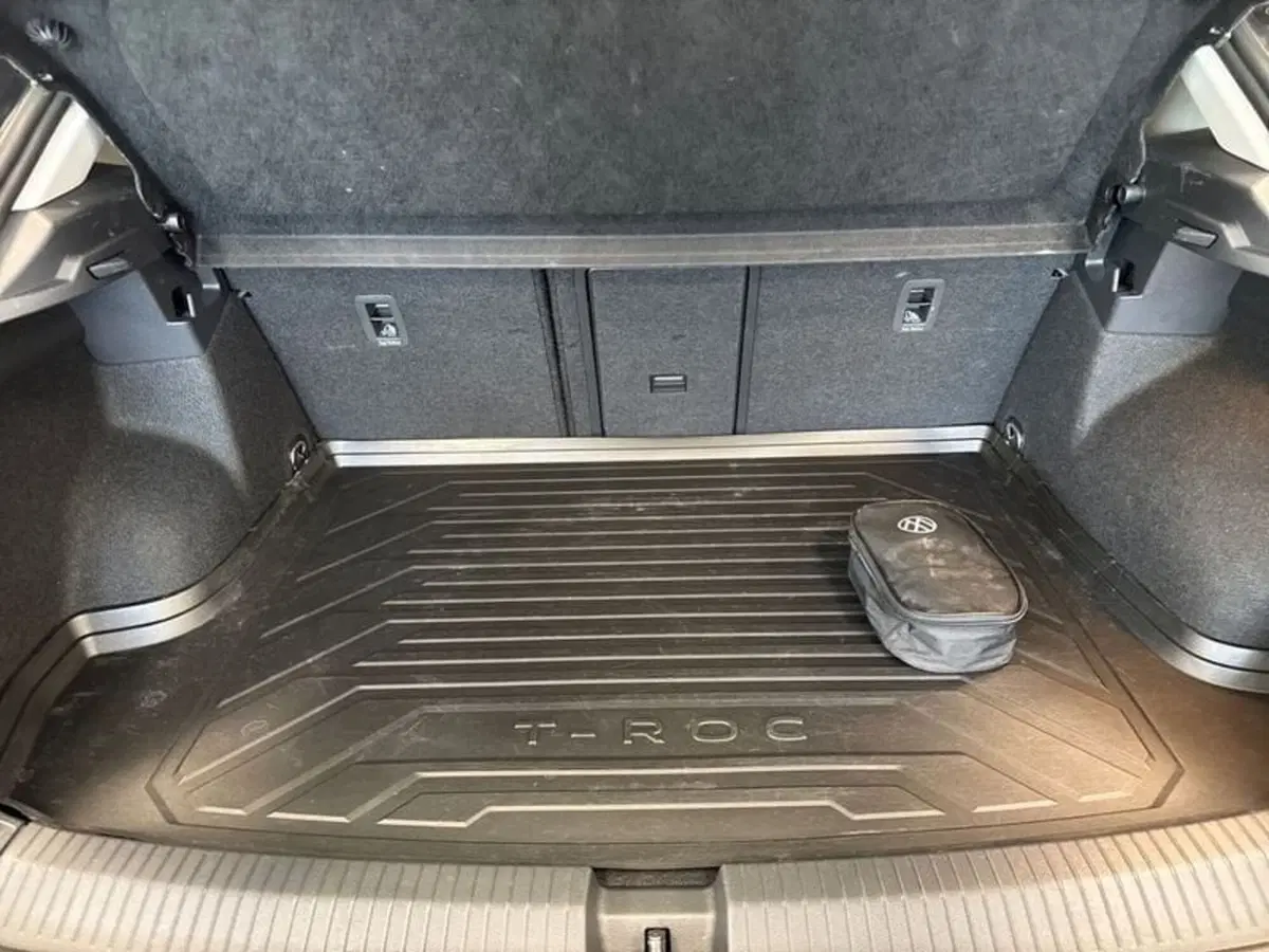 Volkswagen T-Roc usata a Prato (14)