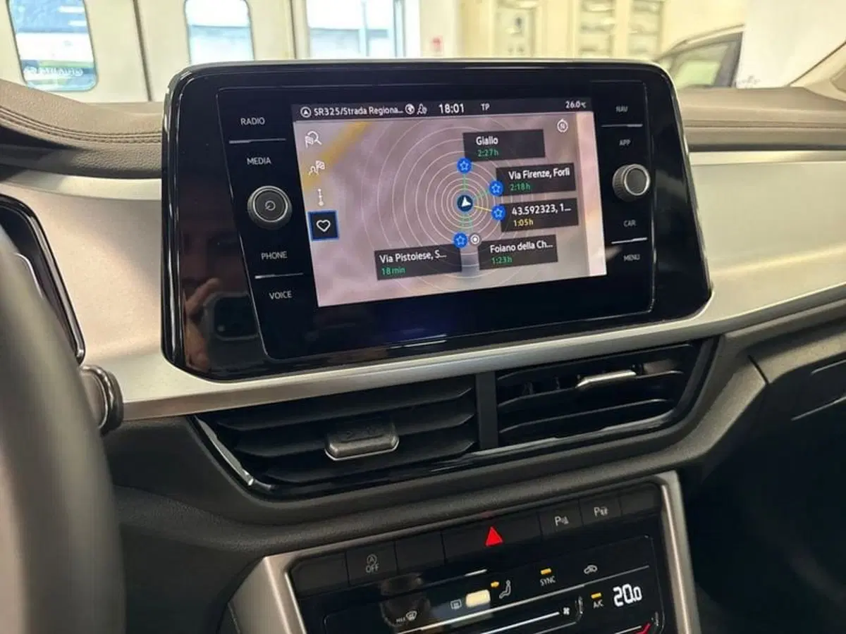Volkswagen T-Roc usata a Prato (16)