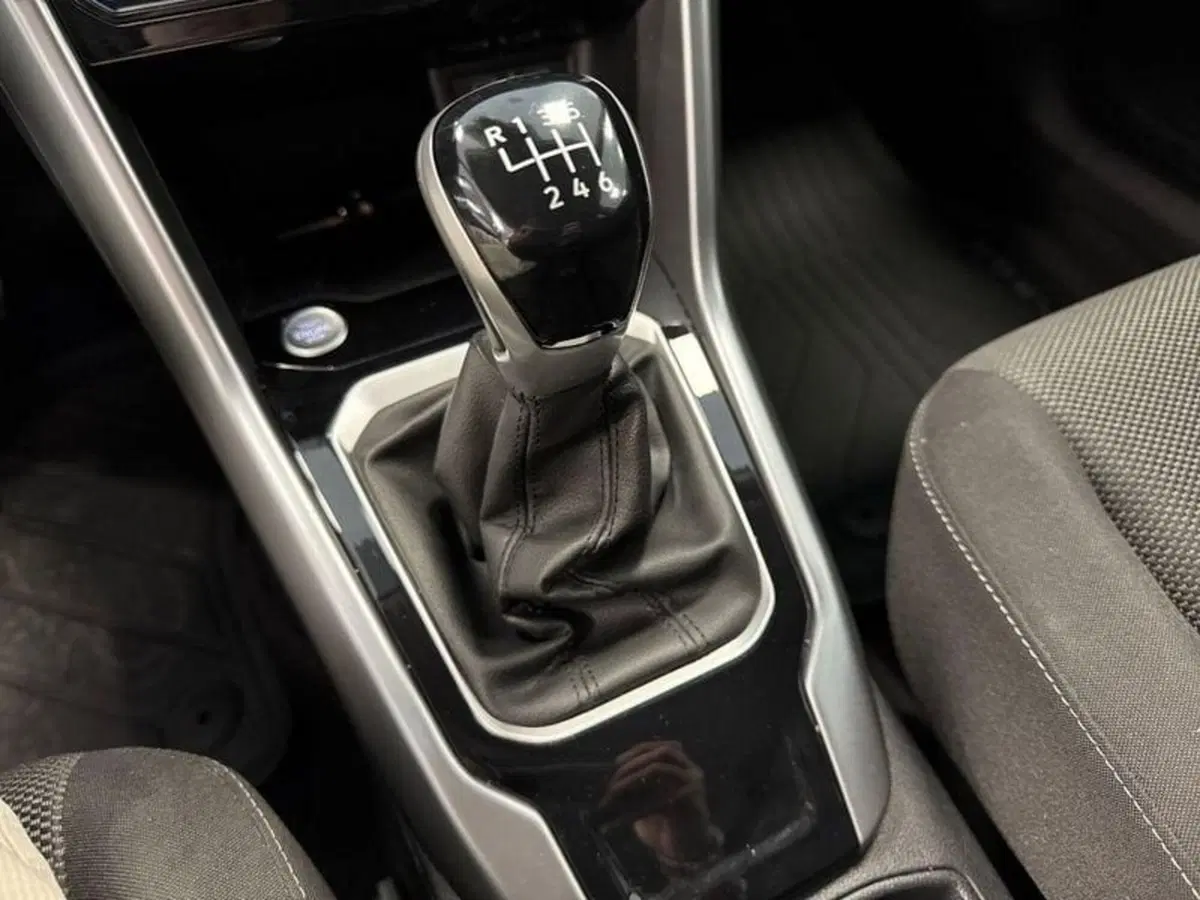 Volkswagen T-Roc usata a Prato (19)
