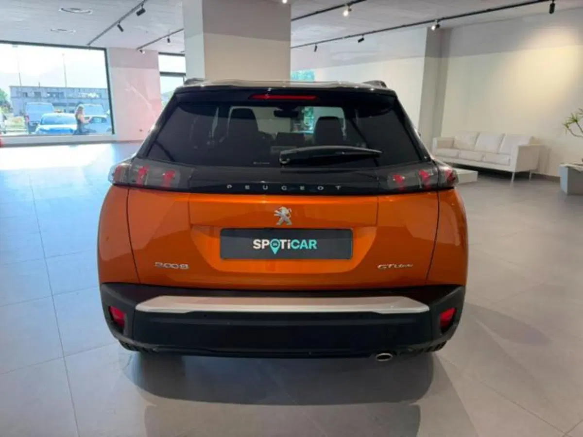 Peugeot 2008 usata a Salerno (5)