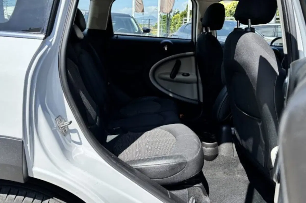 MINI Mini Countryman usata a Latina (10)