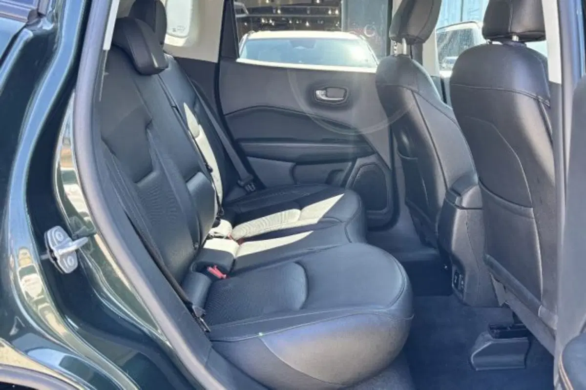 Jeep Compass usata a Latina (10)