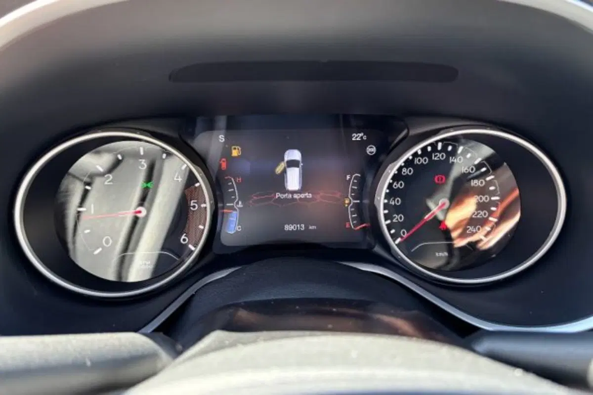 Jeep Compass usata a Latina (13)