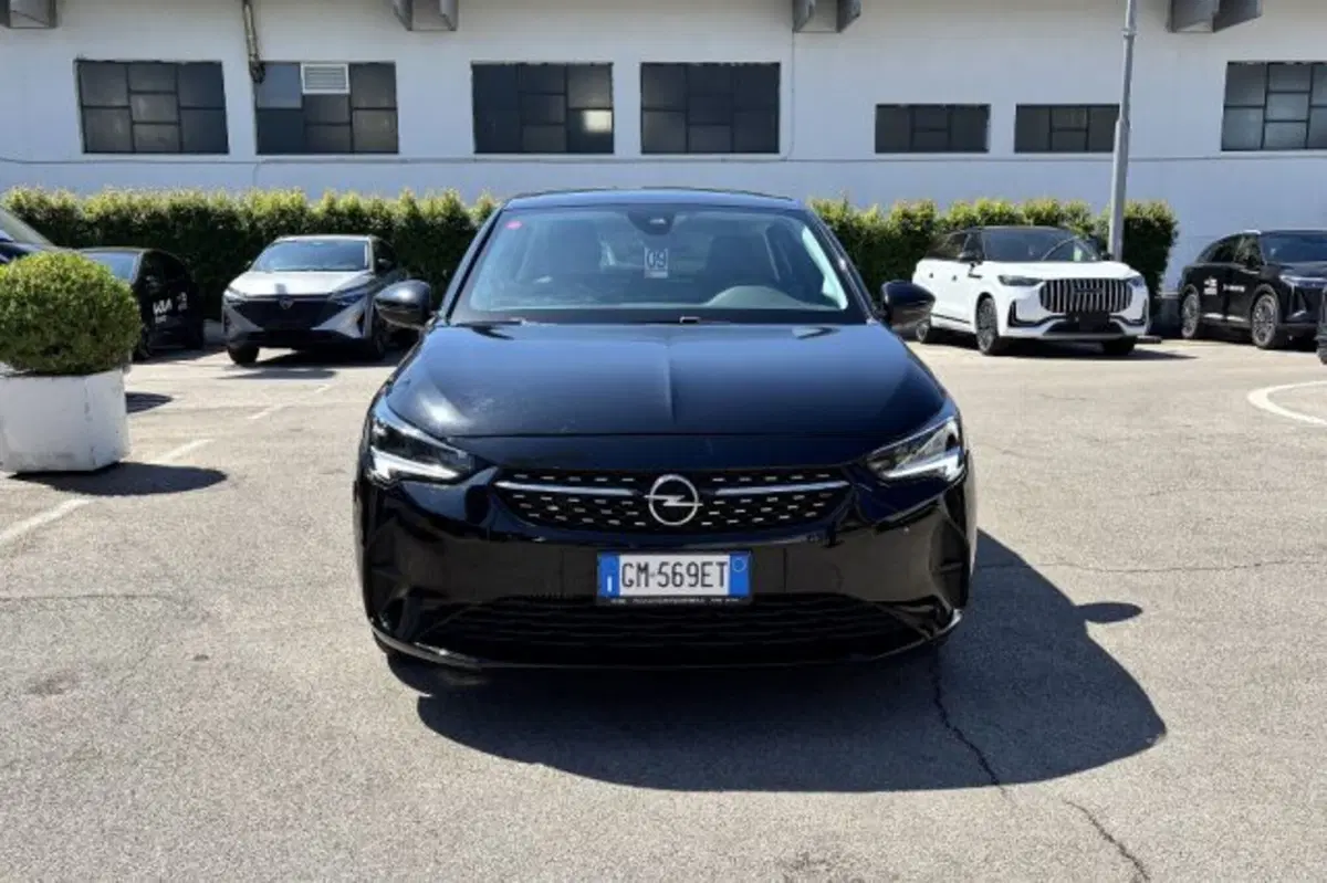 Opel Corsa usata a Latina (2)