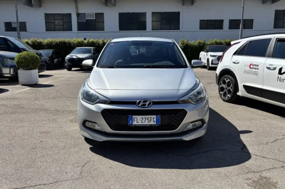 Hyundai i20 usata a Latina (2)