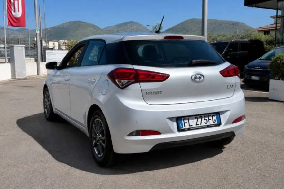 Hyundai i20 usata a Latina (5)
