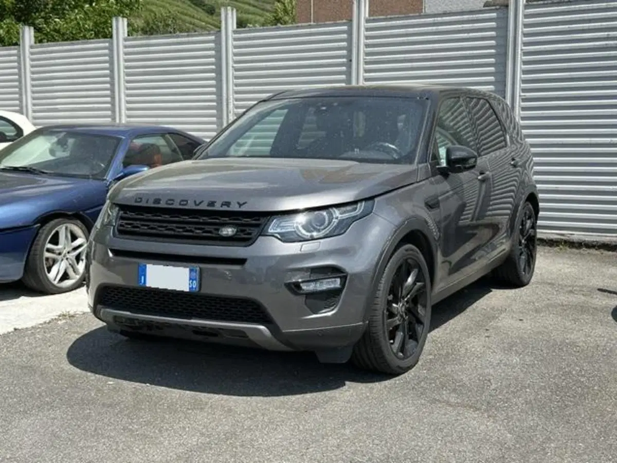 Land Rover Discovery Sport usata a Sondrio