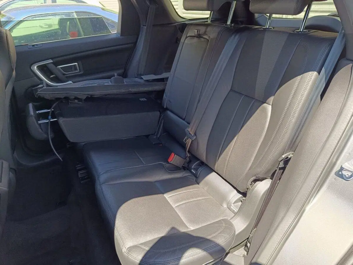 Land Rover Discovery Sport usata a Sondrio (10)