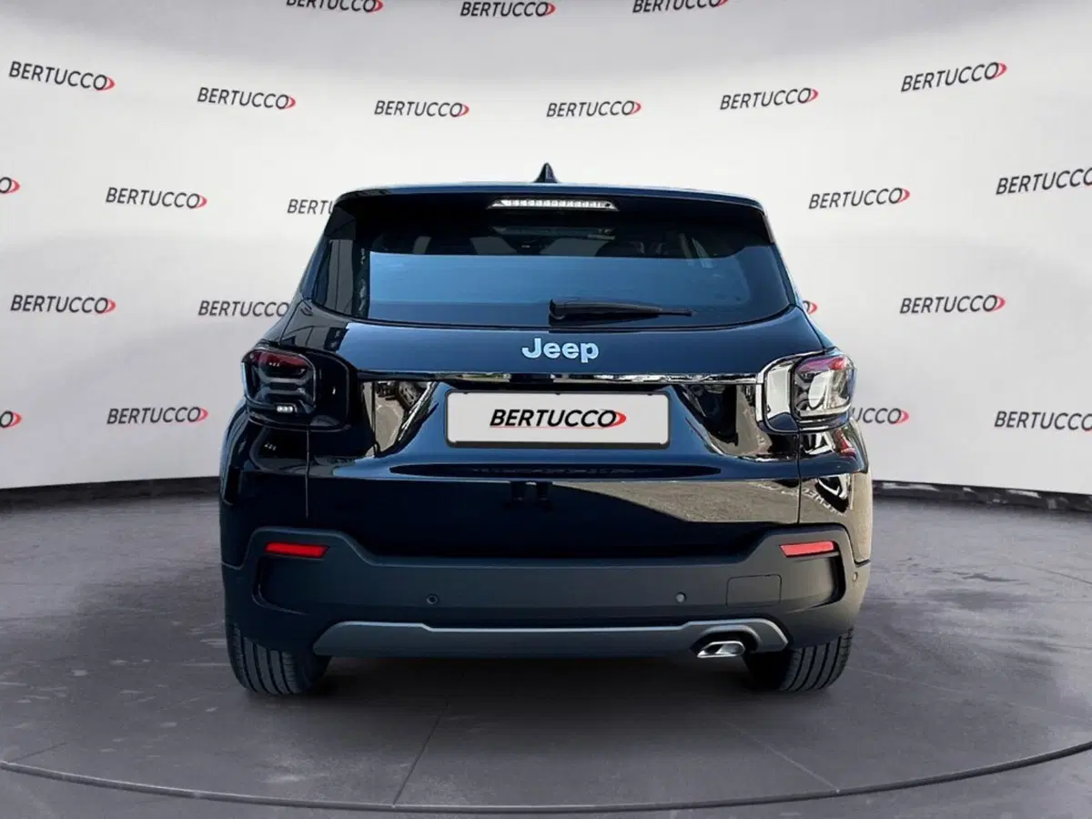 Jeep Avenger nuova a Verona (8)