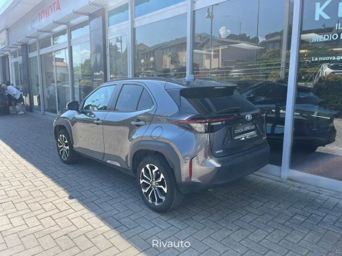 Toyota Yaris Cross usata a Como (12)
