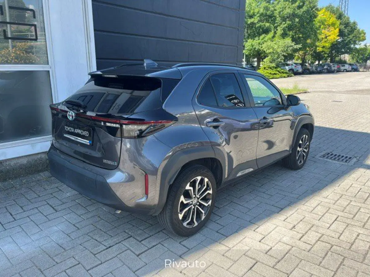 Toyota Yaris Cross usata a Como (13)