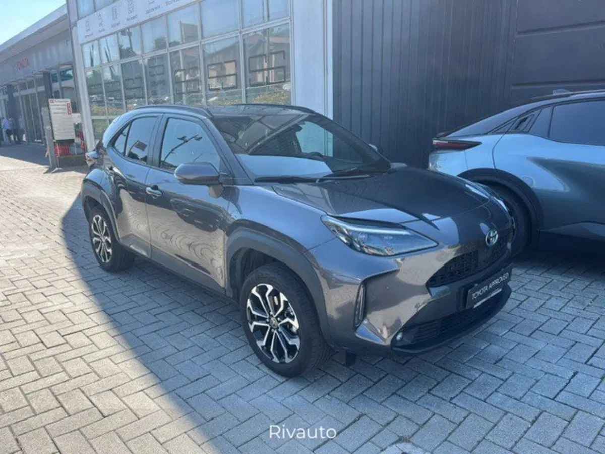 Toyota Yaris Cross usata a Como (14)