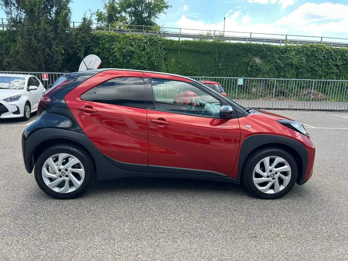 Toyota Aygo X usata a Piacenza (8)