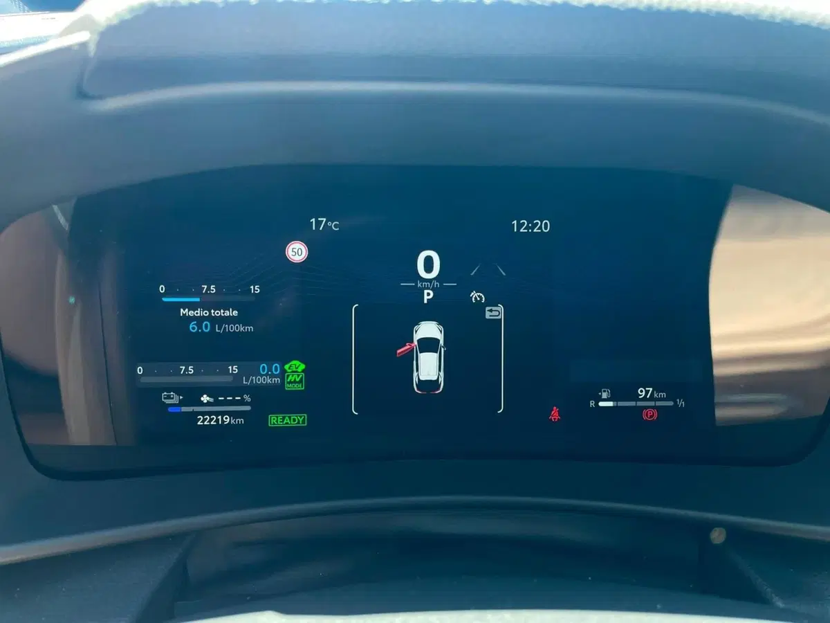 Toyota Toyota C-HR usata a Piacenza (15)